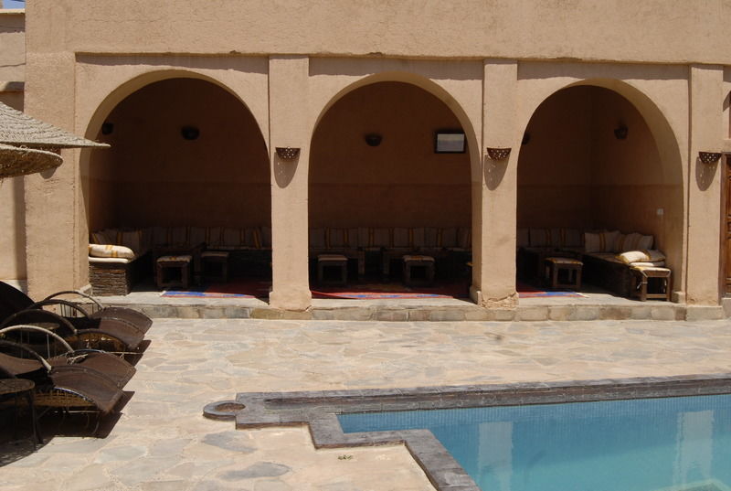 Kasbah Imdoukal Hotel Nkob Exterior photo