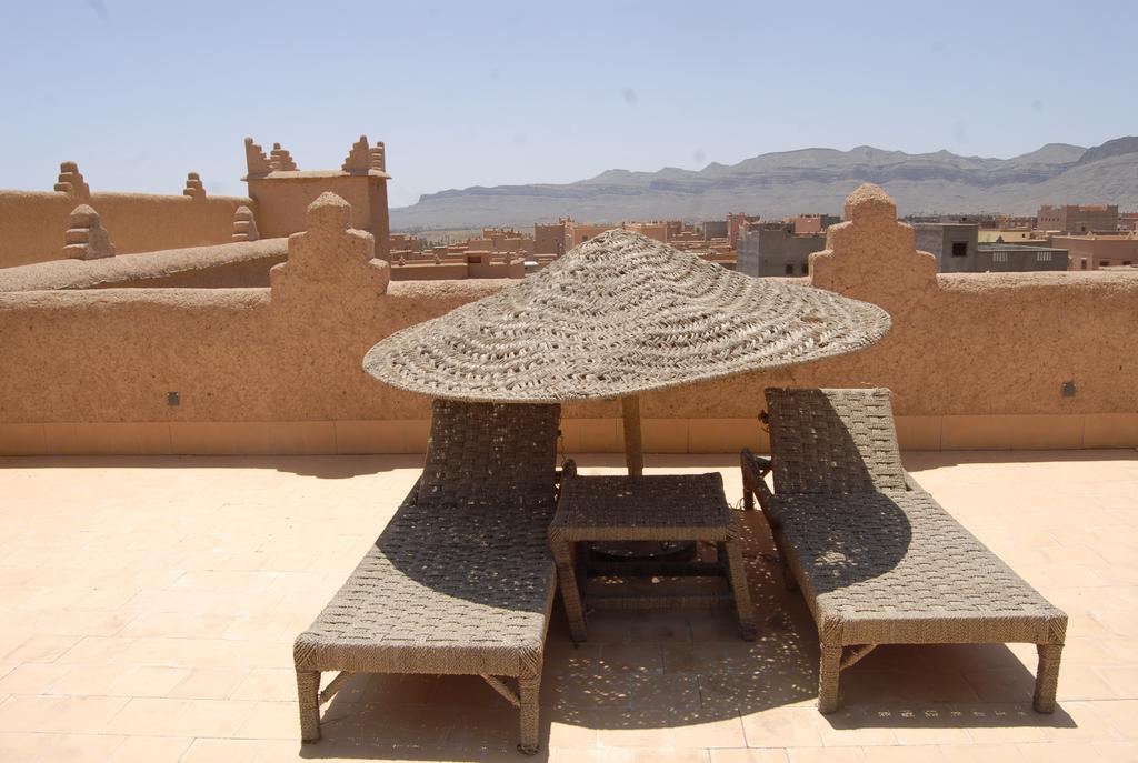 Kasbah Imdoukal Hotel Nkob Exterior photo
